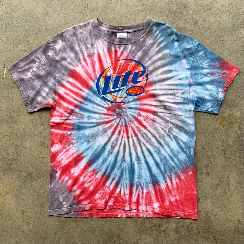 Vintage 90s Y2K Miller Lite Hanes Mens Womens Tie Dye Tshirt